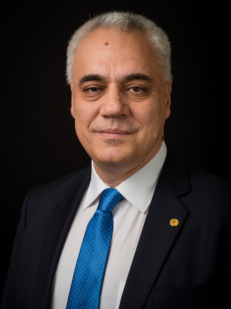 Lénárd Darázs